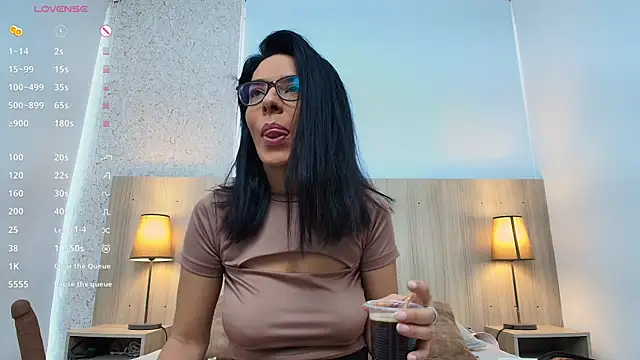 Snapshot of mature_eva1 chatting on December 4, 2025, 11:30 am mature eva1 online show from December 4, 2025, 11:30 am