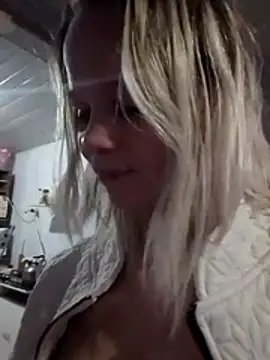 minagostosa123 online show from January 6, 2026, 2:04 am