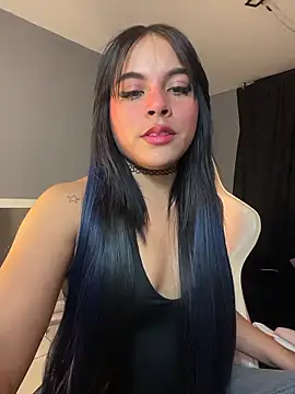 Sophie wyld online show from January 17, 2026, 3:44 am