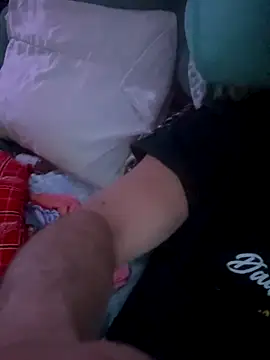 Snapshot of DevilDick05 chatting on November 21, 2025, 3:38 am DevilDick05 online show from November 21, 2025, 3:38 am