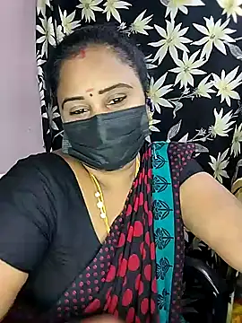 Snapshot of Tamil_devagi chatting on December 18, 2025, 4:46 pm Tamil devagi online show from December 18, 2025, 4:46 pm