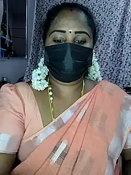 Snapshot of Tamil_devagi chatting on January 31, 2026, 7:11 pm Tamil devagi online show from January 31, 2026, 7:11 pm