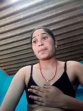 Deepika Padukone online show from December 4, 2025, 6:12 am