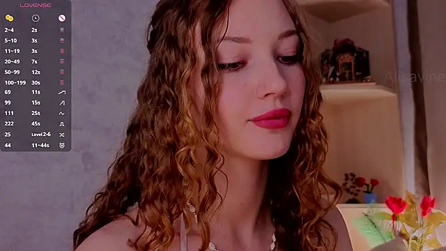 Snapshot of Alisavine chatting on July 17, 2026, 5:29 pm Alisavine online show from July 17, 2026, 5:29 pm