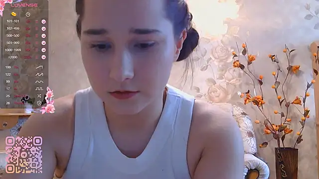 TianaMeiser online show from April 13, 2026, 1:05 pm