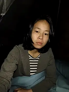 Snapshot of Cat-meow chatting on November 18, 2025, 8:57 pm Cat-meow online show from November 18, 2025, 8:57 pm