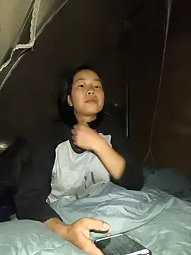 Snapshot of Cat-meow chatting on November 20, 2025, 1:22 pm Cat-meow online show from November 20, 2025, 1:22 pm