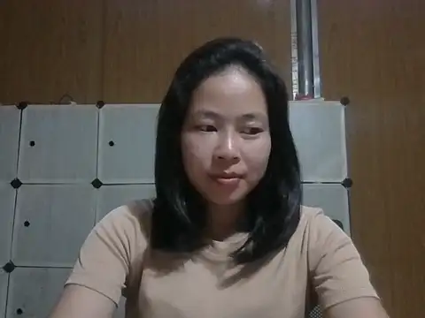 Snapshot of Cat-meow chatting on May 4, 2026, 6:20 am Cat-meow online show from May 4, 2026, 6:20 am