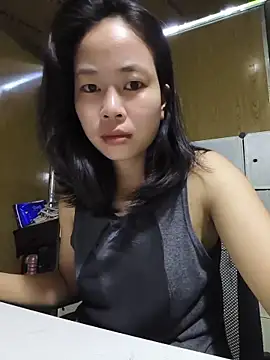 Snapshot of Cat-meow chatting on May 24, 2026, 11:32 pm Cat-meow online show from May 24, 2026, 11:32 pm