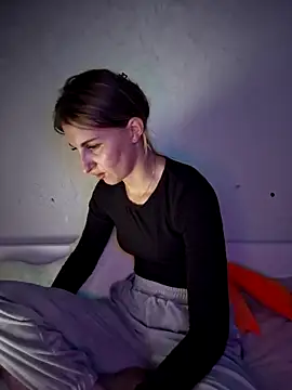 carolinakis  online show from February 21, 2026, 8:32 pm