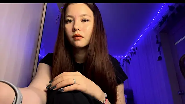 CutieSlim online show from November 20, 2025, 8:03 am