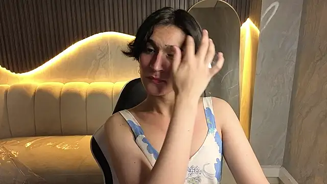 Snapshot of zoe_tp chatting on December 5, 2025, 12:47 pm zoe tp online show from December 5, 2025, 12:47 pm