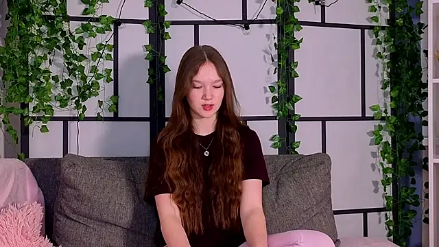 MelvinaEbner online show from February 22, 2026, 7:08 am