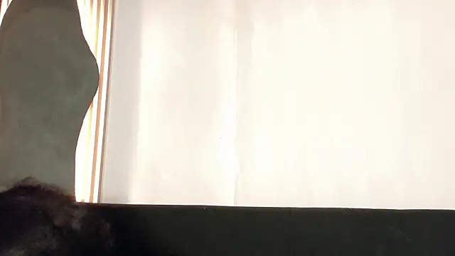 Snapshot of Angel-umbra chatting on January 31, 2026, 10:30 pm Angel-umbra online show from January 31, 2026, 10:30 pm