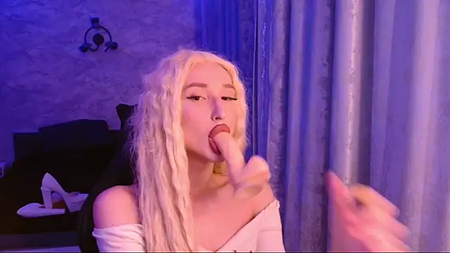  Honey sunset  online show from December 20, 2025, 11:12 pm