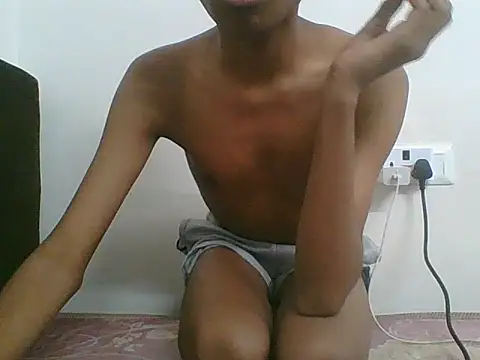 Snapshot of akshr1099 chatting on November 27, 2025, 8:33 pm akshr1099 online show from November 27, 2025, 8:33 pm