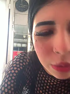 Snapshot of Dannii- chatting on March 1, 2026, 8:00 pm Dannii- online show from March 1, 2026, 8:00 pm