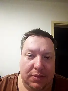 Snapshot of Sucker_CV chatting on January 14, 2026, 12:16 am Sucker CV online show from January 14, 2026, 12:16 am