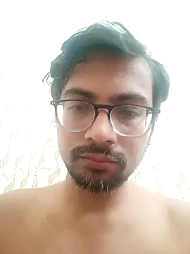 Snapshot of Rajkinky2028 chatting on November 18, 2025, 3:45 am Rajkinky2028 online show from November 18, 2025, 3:45 am