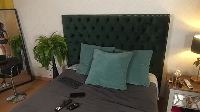 Snapshot of VitoriaCarusso chatting on February 28, 2026, 10:22 pm VitoriaCarusso online show from February 28, 2026, 10:22 pm