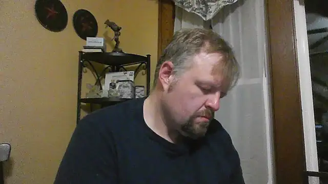 Snapshot of TheOneDonShaun chatting on December 15, 2025, 6:06 am TheOneDonShaun online show from December 15, 2025, 6:06 am