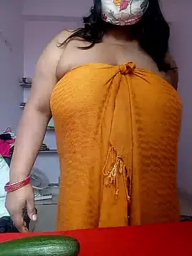 CUTE-LOVE-SWEETS online show from January 17, 2026, 4:50 am