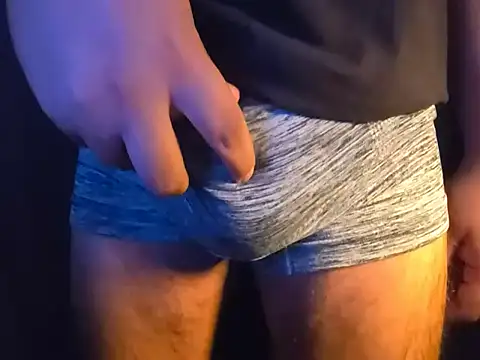 adrian 16 17 online show from November 24, 2025, 9:20 am