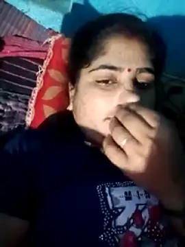 Snapshot of Sonam44 chatting on December 17, 2025, 12:38 am Sonam44 online show from December 17, 2025, 12:38 am