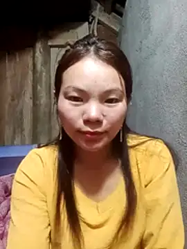 yu-zhen online show from December 3, 2025, 12:47 pm