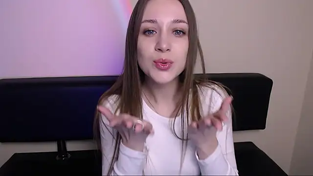 Snapshot of MillaTems_ chatting on November 24, 2025, 7:52 am MillaTems online show from November 24, 2025, 7:52 am