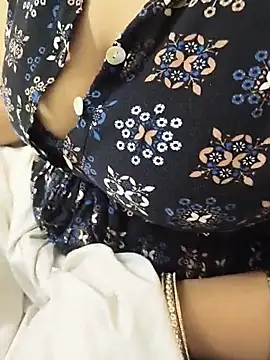 sexyhotcouple21 online show from July 22, 2026, 11:24 am