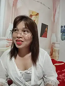 Cover-baa online show from May 13, 2026, 9:33 pm