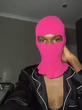 Snapshot of Vlazarus chatting on February 8, 2026, 11:30 pm Vlazarus online show from February 8, 2026, 11:30 pm