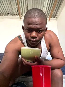 Snapshot of mrcougarfucker chatting on November 18, 2025, 9:14 am mrcougarfucker online show from November 18, 2025, 9:14 am