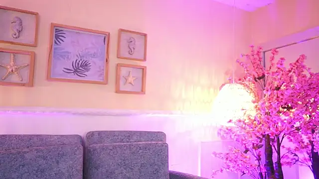 MeganLowell online show from February 28, 2026, 7:15 pm