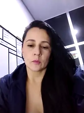 Snapshot of Sex_Annie chatting on November 21, 2025, 4:11 am Sex Annie online show from November 21, 2025, 4:11 am