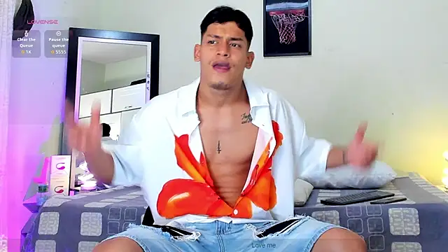 blorelopez online show from April 29, 2026, 7:31 pm