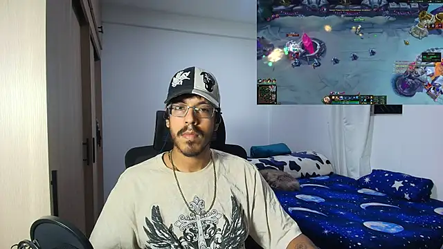 Snapshot of naitt_ chatting on December 3, 2025, 1:46 am naitt online show from December 3, 2025, 1:46 am