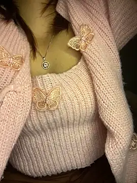 Sunset-yll online show from February 11, 2026, 5:23 am