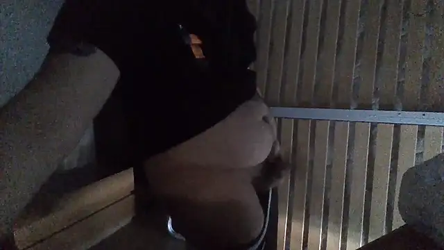 Locotre22 online show from February 23, 2026, 11:29 am