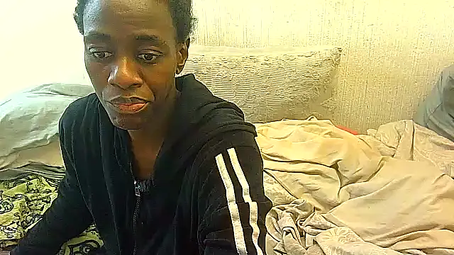 Snapshot of BrunetteNaomi8 chatting on June 30, 2026, 7:59 pm BrunetteNaomi8 online show from June 30, 2026, 7:59 pm