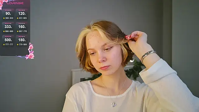 UmbraVelour online show from January 15, 2026, 2:32 pm