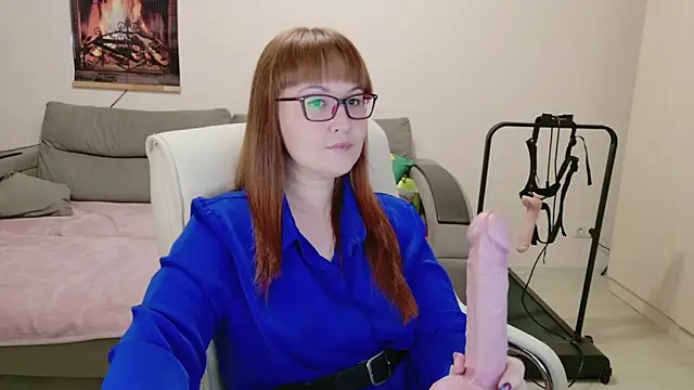 Foxy-lady online show from October 15, 2025, 6:57 am