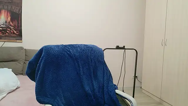 Foxy-lady online show from February 23, 2026, 9:12 pm