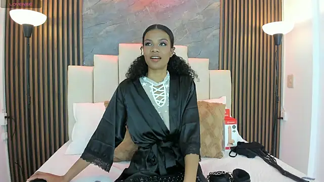 Snapshot of catiusca_reyes_03 chatting on November 28, 2025, 1:36 pm catiusca reyes 03 online show from November 28, 2025, 1:36 pm