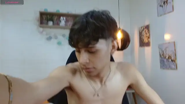 DraxBlade09 online show from November 27, 2025, 8:22 pm