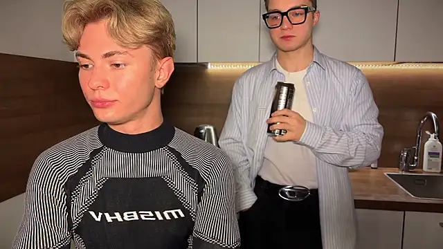 Even Vrot online show from April 17, 2026, 7:39 pm