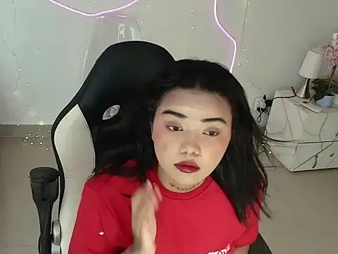 Luna lexy04 online show from June 10, 2026, 6:56 am
