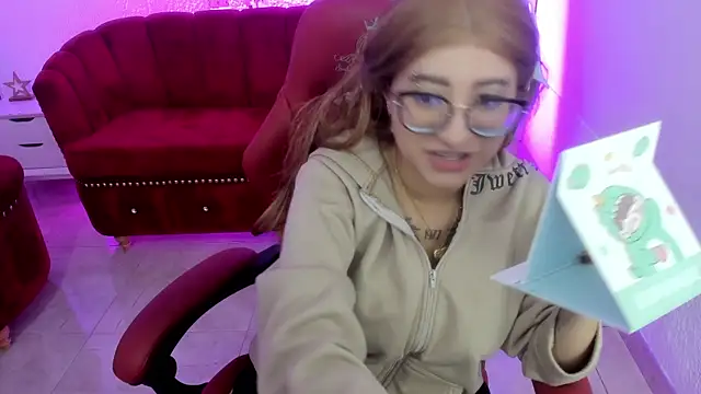 Snapshot of yuyu_m chatting on November 30, 2025, 2:43 pm yuyu m online show from November 30, 2025, 2:43 pm