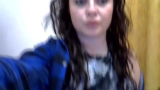 Snapshot of Darkroseq chatting on November 29, 2025, 7:39 pm Darkroseq online show from November 29, 2025, 7:39 pm